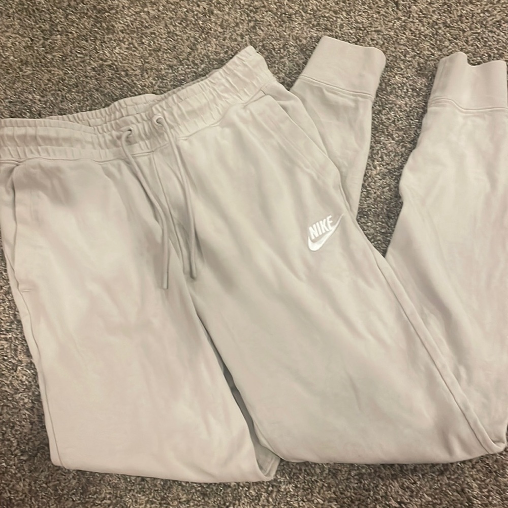 Nike taupe joggers